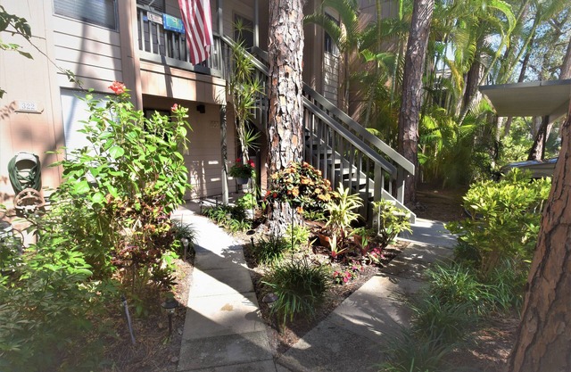 Pelican Cove Condominium GL323