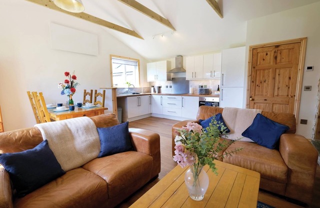 Pen Dragon - 2 Bedroom Cottage - Pen-Clawdd