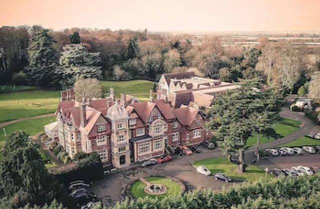 Pendley Manor
