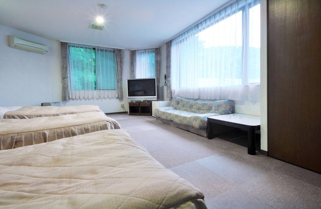 Pension Shadow Classe