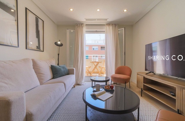 Penthouse 4 Bed with large terrace in Castellana Sharing Co
