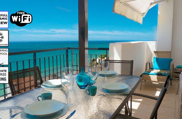 PENTHOUSE APARTMENT STUNNING SEE VIEW TORROX NERJA MALAGA SPAIN