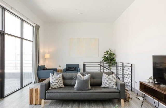 Penthouse Loft & Personal Outd in Los Angeles