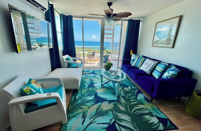 Penthouse Oceanview with Private Terrace with BBQ and Amazing views