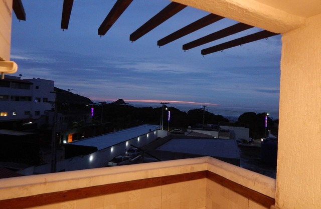 Penthouse with barbecue and beautiful sea view 3 bedrooms near the kiosks.