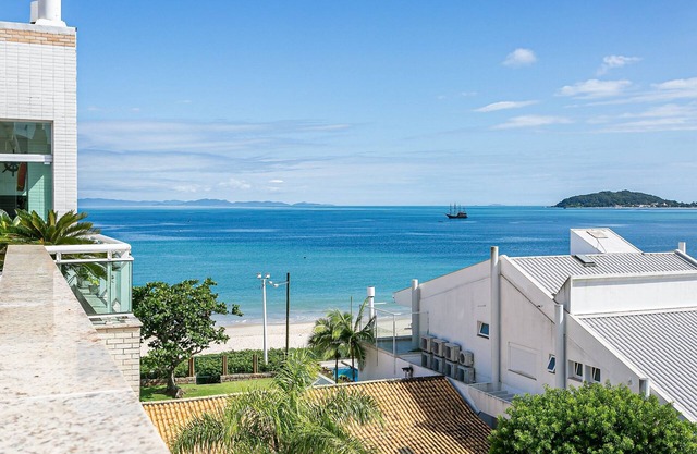 Penthouse with Pool and Sea View #CHA09