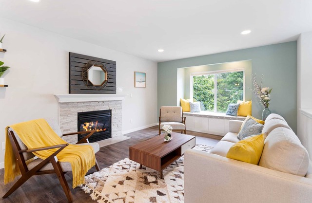 Perch - Kubota Family Home: Spacious 5BR home with dual living room