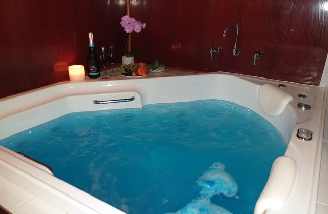 Perfect Cosy Retreat Cottage Russki Country Sauna & Spa Cottage Hut