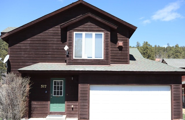 Perfect Family Adventure Home - Ski/Fish/Hike/Kayak/Tube/SUP