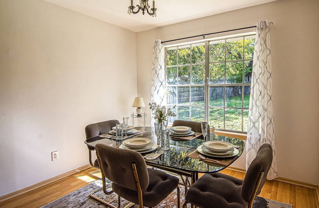 Perfect Family Getaway-Mins to Will Rogers Coliseum & Stockyards - Quiet Neighborhood - Free Parking