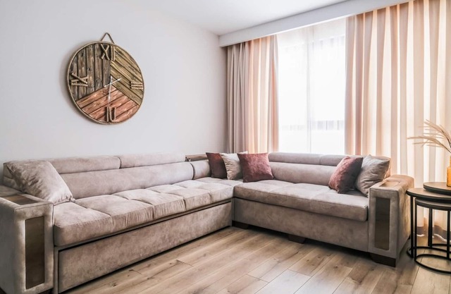 Perfect Flat, 3 min to Metro, 15 min to Vialand