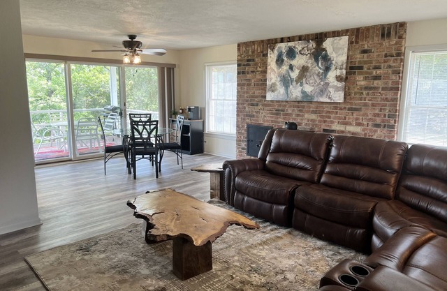 Perfect for family getaway or a fishermen retreat!