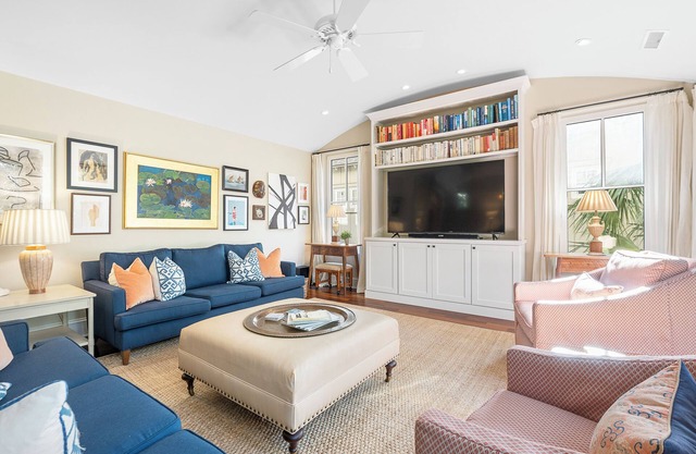 Perfect Kiawah house! New construction, steps to beach w/pool, gorgeous decor