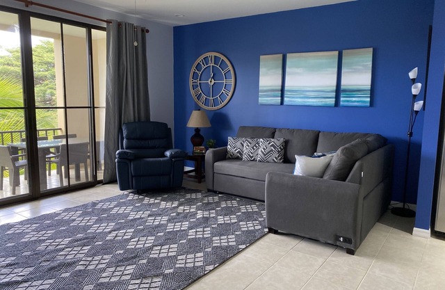 Perfect King Bed Comfy Condo with nice pool view! Pacifico with the Beach Club!
