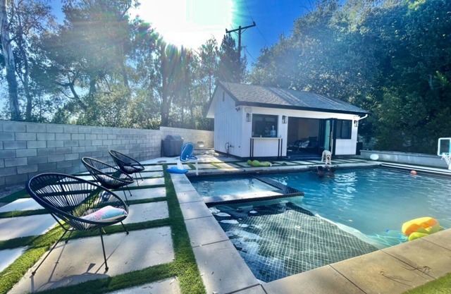 Perfect Pool House