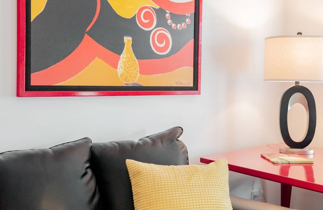 Perfect Purple Palace Folly Vacation Apt A