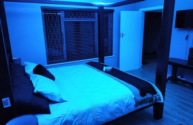 Perfectly situated, secure Guest Suite in Ramsgate, central South Coast Paradise