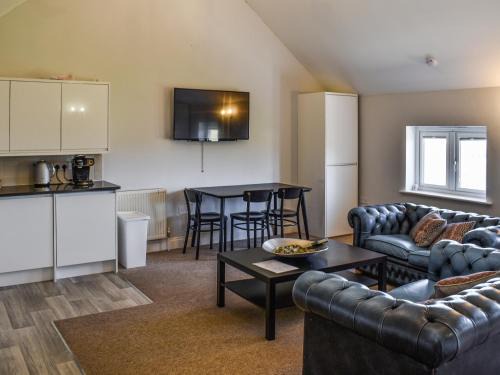 Periwinkle No5 - Uk49249