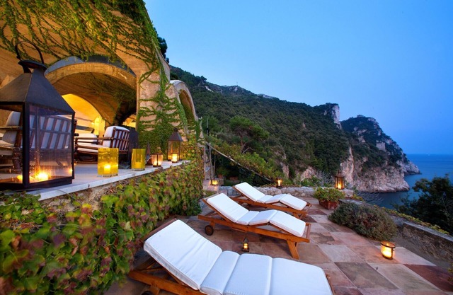 PERLA AMALFITANA - Seven Bedroom Villa, Sleeps 14