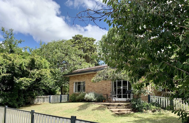 Perrott Street Cottage