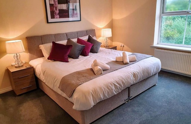 Perry House, Long Ashton, Bristol by Cliftonvalley Apartments