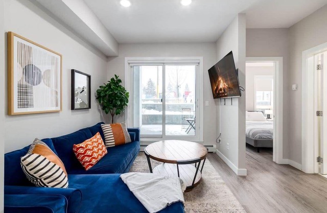 Pet Friendly Apartment w/Free Underground Parking