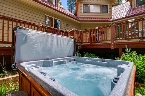 Pet-Friendly Breckenridge Home with Hot Tub!