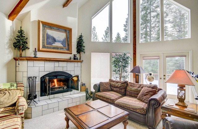 Pet-Friendly California Cabin w/Beach Access
