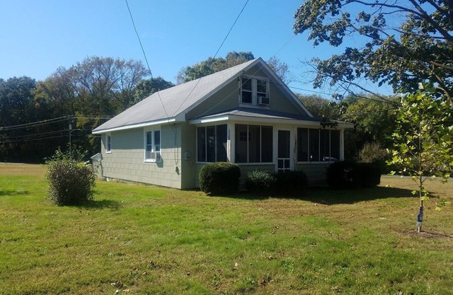 Pet Friendly - Close to Berlin, Assateague Island Parks and Ocean City Beaches.