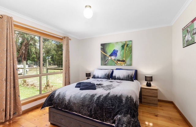 PET FRIENDLY COTTAGES - COLLIE COTTAGE- 4 STAR SELF CONTAINED COTTAGES