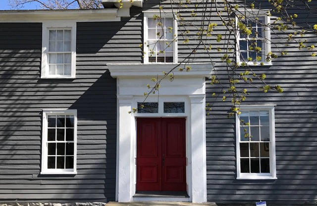 Pet-friendly Cozy Farmhouse near Hudson, NY