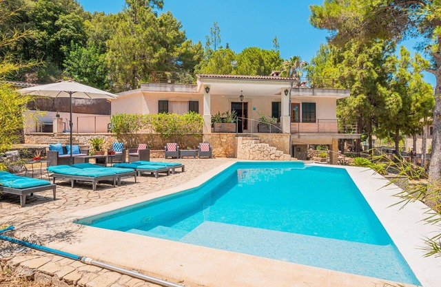 Pet-Friendly Villa Ses Basses with Mountain View, Pool & Wi-Fi