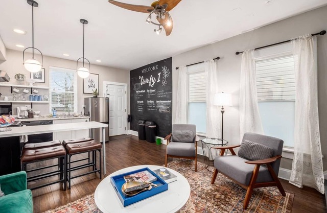 Pet-Friendly Gem Near OSU Expo | Historic Townhome