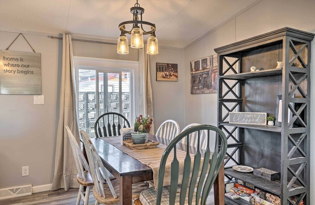 Pet-Friendly Home ~ 3 Mi to Downtown Pueblo!