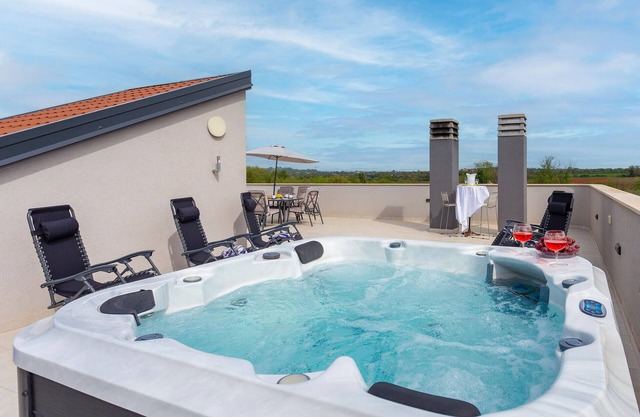 Pet friendly home in Pula with WiFi