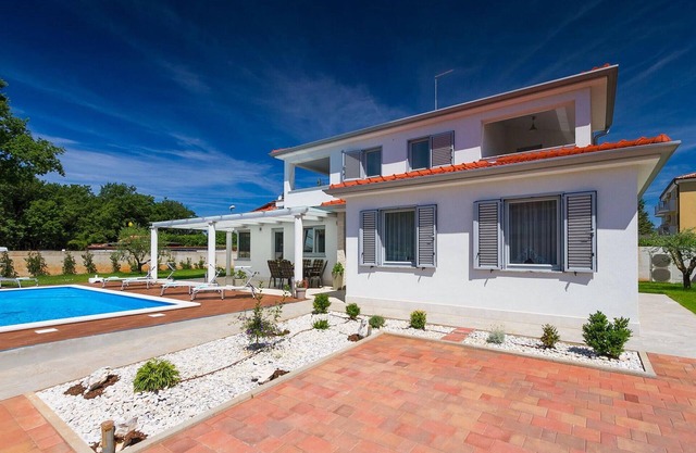 Pet friendly home in Umag
