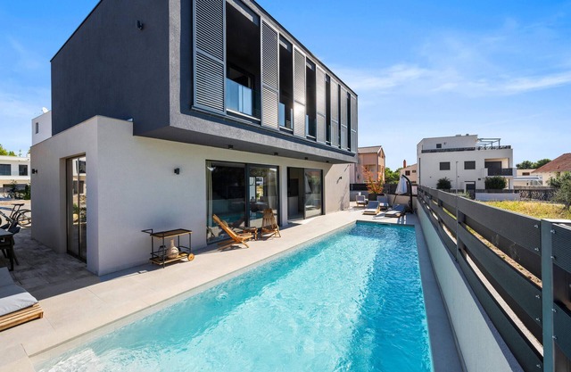 Pet friendly home in Vodice with sauna