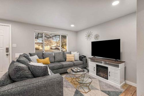 Pet-friendly House W Yard & Game Space