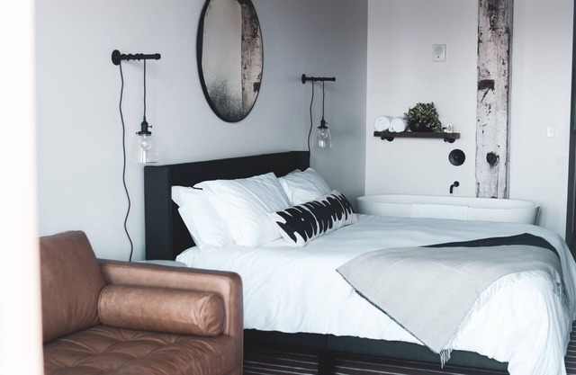 Pet-friendly, Luxe River View King Room at Bowline Hotel