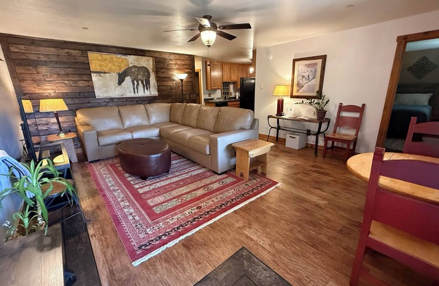 Pet-Friendly Mountain Condo Near Grand Targhee & Jackson Hole - Sleeps 9