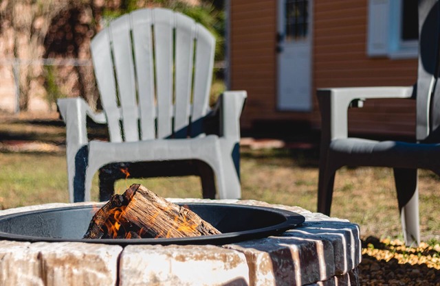 Pet Friendly-Newly remodeled Ybor City themed home with huge gazebo and firepit.