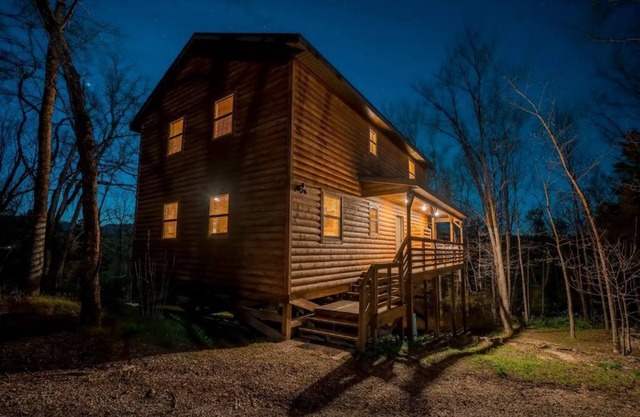Pet-Friendly Peaceful Cabin Near River w/Fire Pit + Hot Tub Sleeps 13