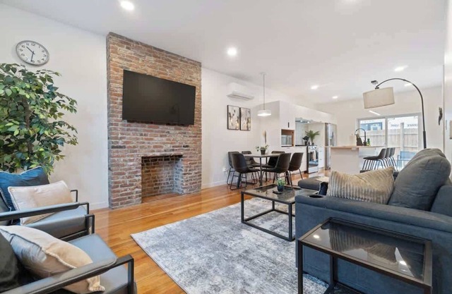 Pet-Friendly Pittsburgh House: 3BR, Yard