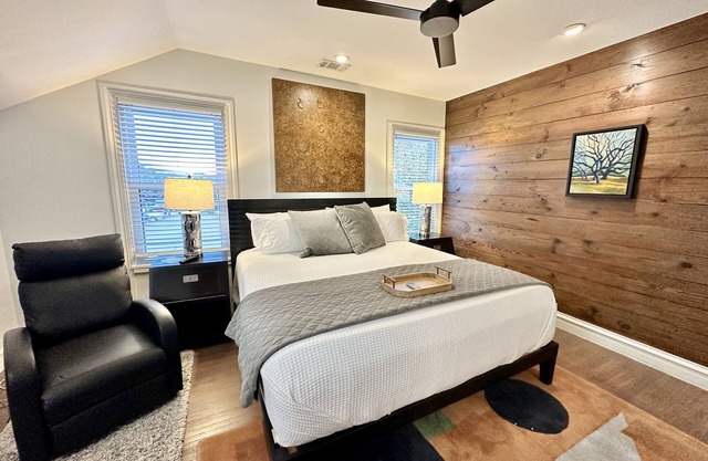 PET FRIENDLY! Private Quiet Home! Back to School 2025 Special!