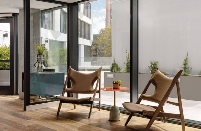 Pet-friendly Skyline Corner Studio at The Line San Francisco, Minutes to Pier39!