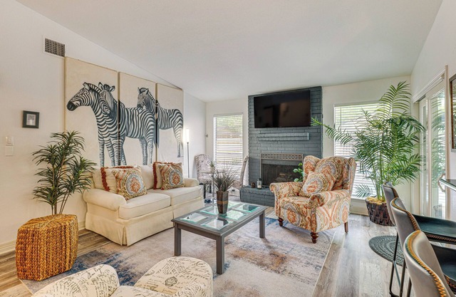 Pet-Friendly Spring Home w/Private Pool & Hot Tub
