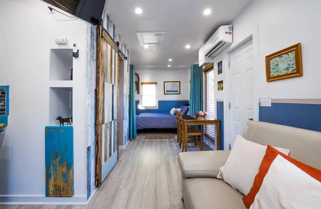 Pet Friendly Tiny Livin 3min from Cape Charles