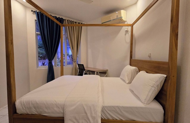 Pet friendly villa 2.5 hour drive from Jakarta