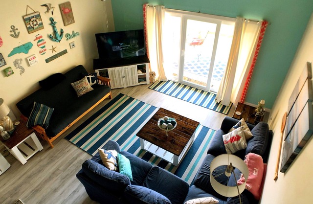 Pet/Smoke/Allergen free 2 bedroom, 1.5 bath beach view condo in Topsail Island