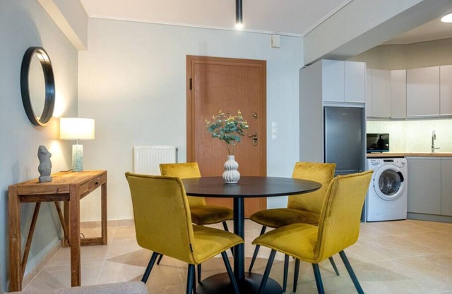 Phaedrus Living: Luxury Flat Ampelokipoi